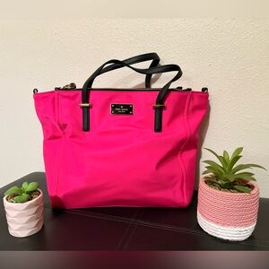 NWT Kate Spade ♠️ Cute Fuchsia Tote with Black Leather Handles & Gold Accents